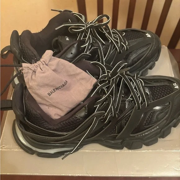 Balenciaga | Shoes | Balenciaga Black Sneakers With White  display picture 2